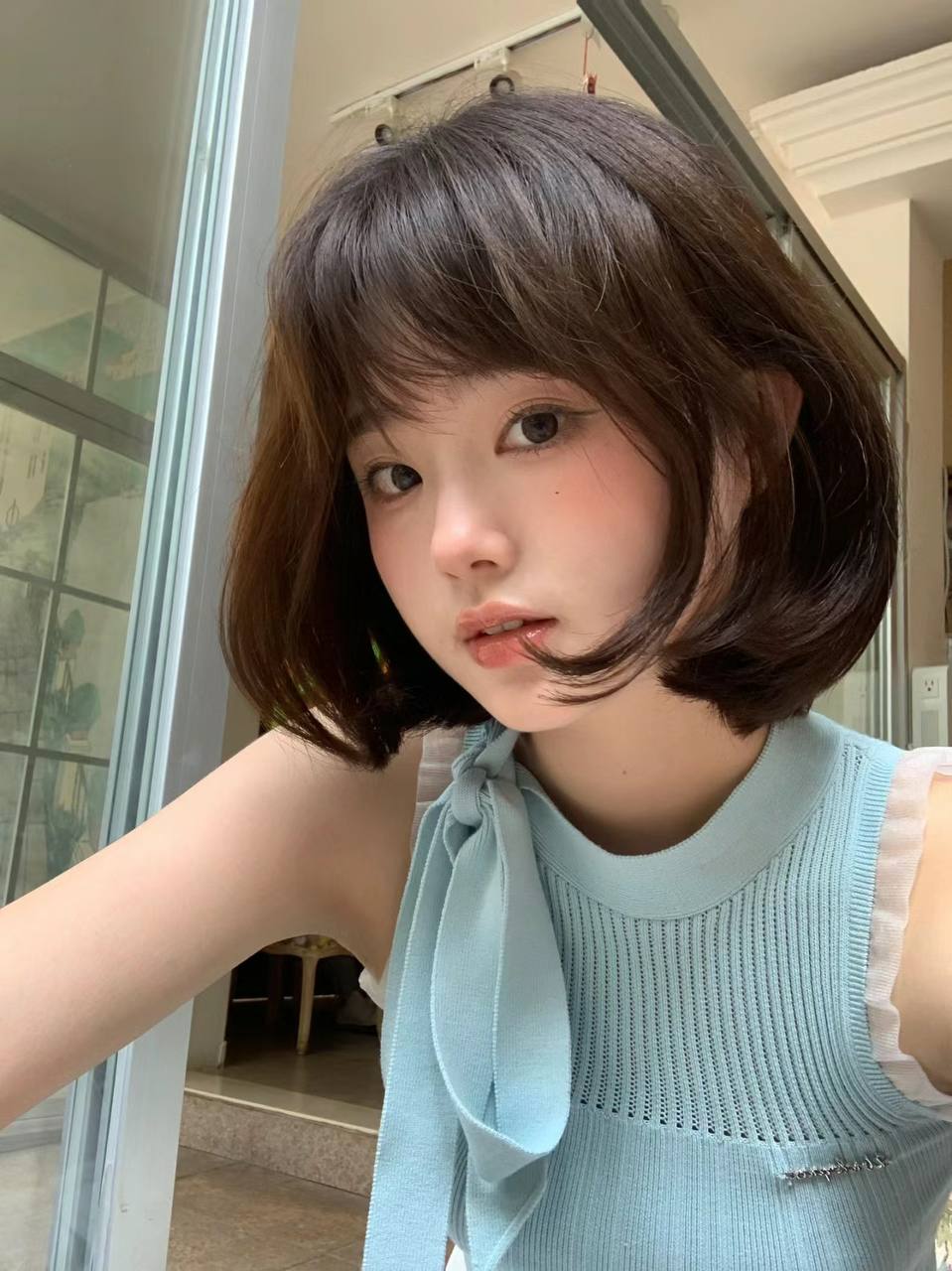 國產系列視頻二區(qū)