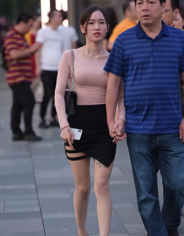 30歲豐滿女人裸體毛茸茸